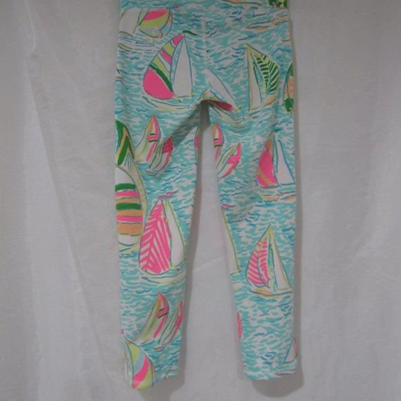 Lilly Pulitzer XS UPF 50+ Weekender Crop Leggings - Picture 6 of 8